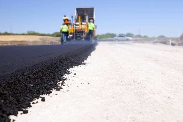 Best Commercial Driveway Pavers  in Dorneyville, PA